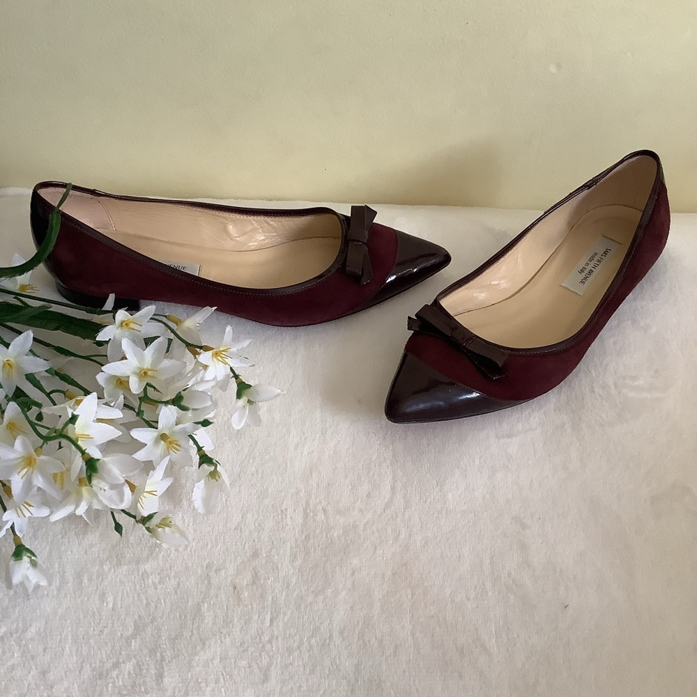 Saks Fifth Avenue ITALY Bordeaux Flats - Picture 8 of 8